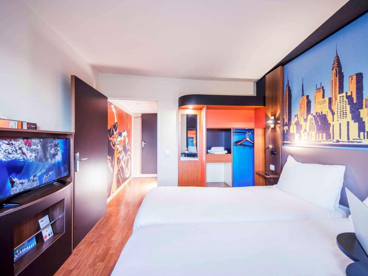 Hotel Ibis Styles Toulouse Aeroport 3*