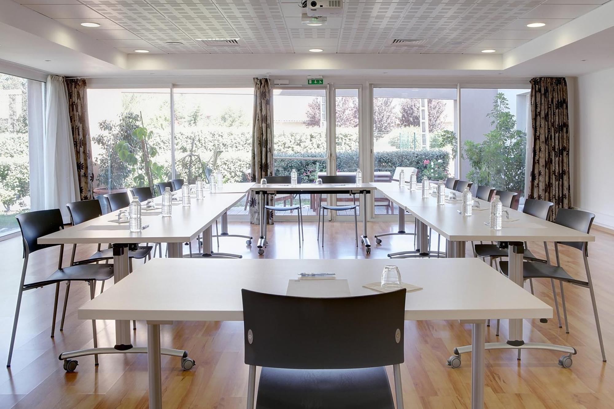Ibis Styles Toulouse Aeroport Hotel