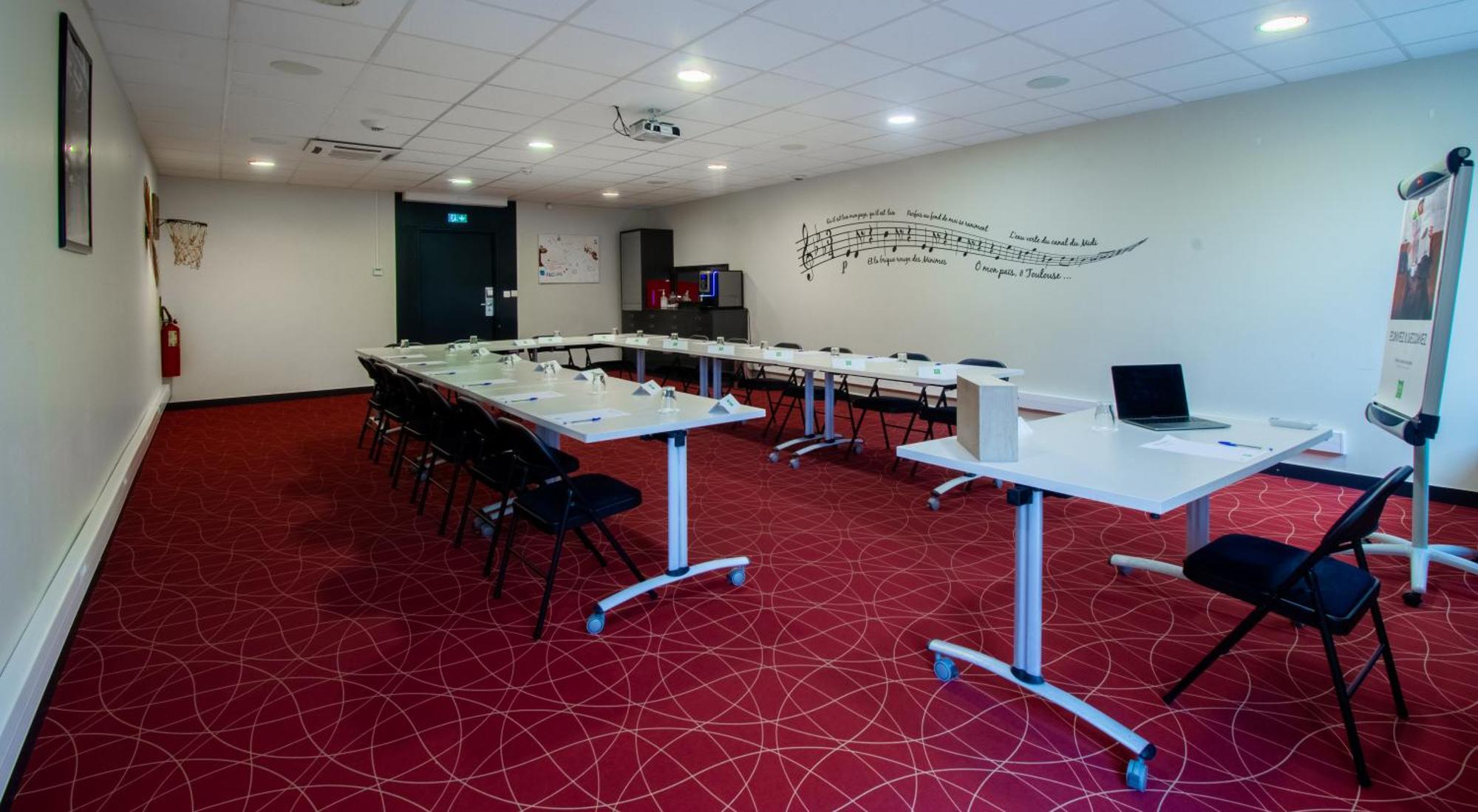 Ibis Styles Toulouse Aeroport Hotel