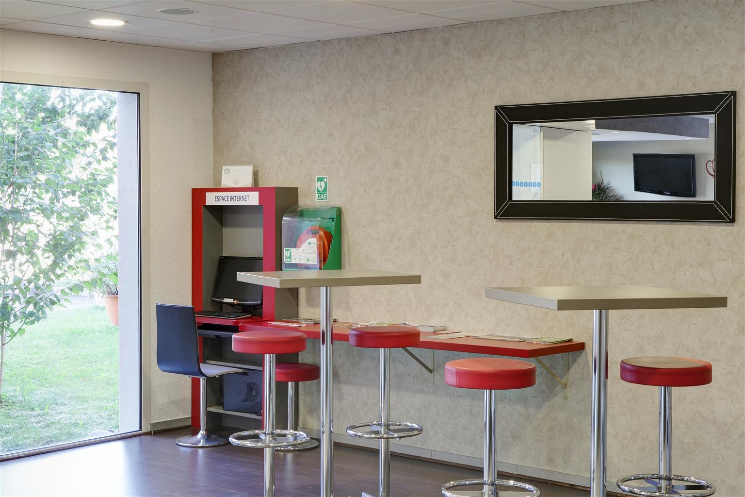 Ibis Styles Toulouse Aeroport Hotel 3*